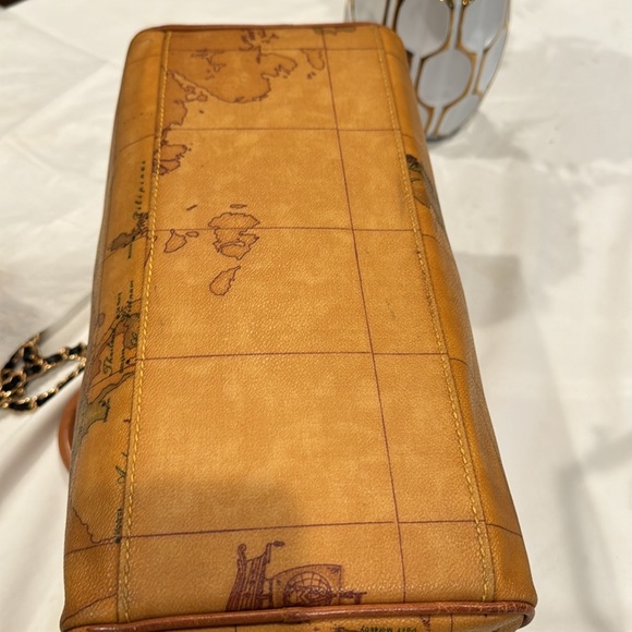 Authentic Alvaro Boston bag - Picture 5 of 12